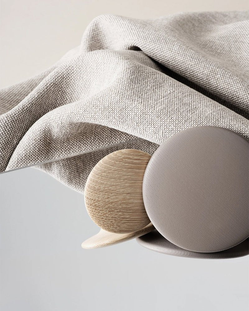 Dots - Cabide em carvalho taupe - ø13